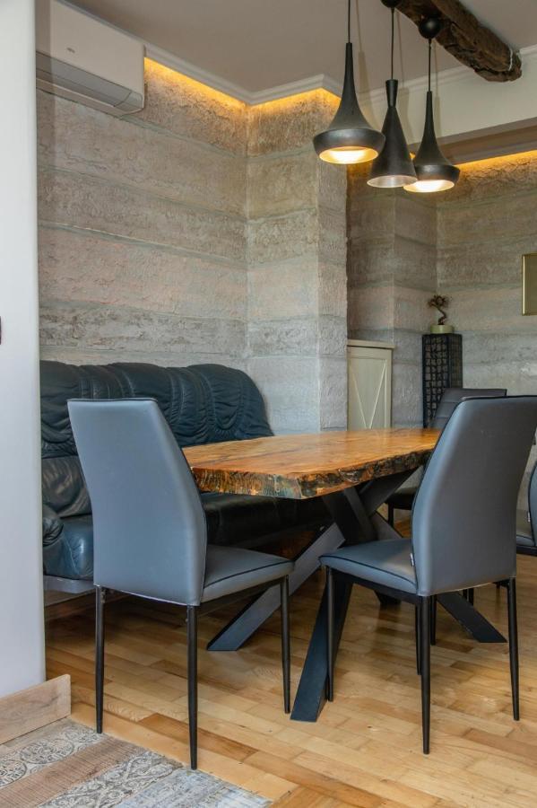 בורגאס Art Luxury Apartment מראה חיצוני תמונה